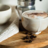 Hangemaakt koffiemok Klat Keramiek collectie Hopper