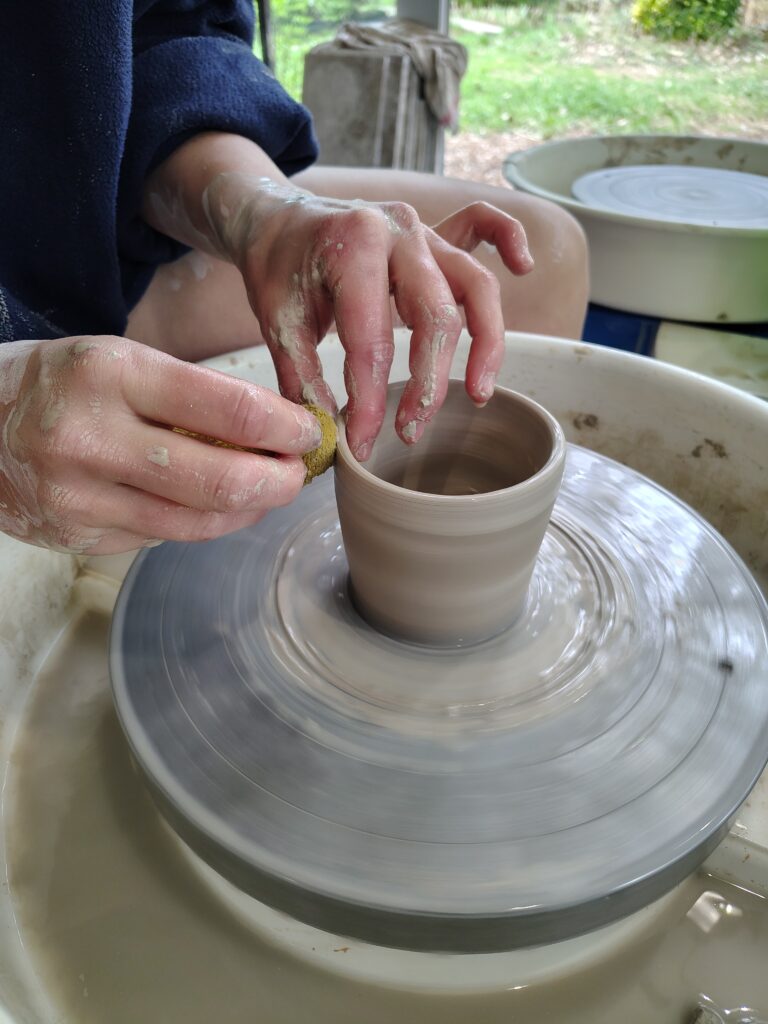 Zomercursus pottendraaien Klat Keramiek Herentals